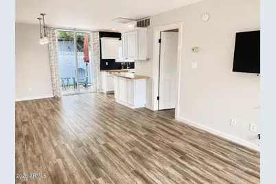 4202 N 38th Street #Apt 2, Phoenix, AZ 85018 - Photo 4