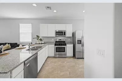 3142 E Riding Boot Way, San Tan Valley, AZ 85140 - Photo 8