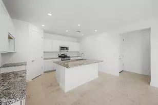2833 E Mecklenburg Way, San Tan Valley, AZ 85143 - Photo 2