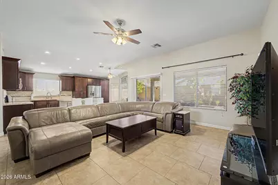 521 E Kent Avenue, Chandler, AZ 85225 - Photo 8