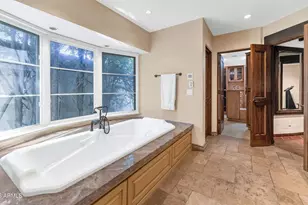 4735 N 32nd Pl, Phoenix, AZ 85018 - Photo 24
