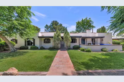 4735 N 32nd Place, Phoenix, AZ 85018 - Photo 2