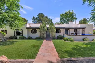 4735 N 32nd Pl, Phoenix, AZ 85018 - Photo 2