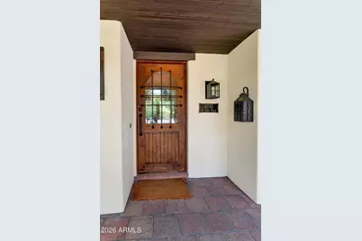 4735 N 32nd Place, Phoenix, AZ 85018 - Photo 4