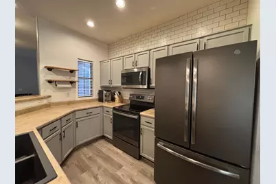 948 E Savannah Drive, Chandler, AZ 85225 - Photo 10