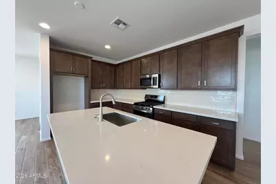 46860 W Crescent Moon Drive, Maricopa, AZ 85139 - Photo 4