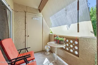1880 E Morten Avenue #214, Phoenix, AZ 85020 - Photo 18