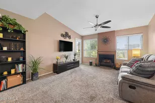 1880 E Morten Ave, Phoenix, AZ 85020 - Photo 4