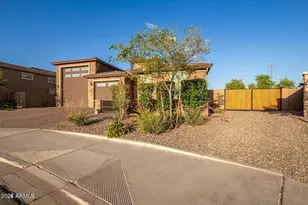 3161 S 183rd Dr, Goodyear, AZ 85338 - Photo 6