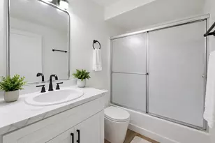 19601 N 7 Th Streets N, Phoenix, AZ 85024 - Photo 24