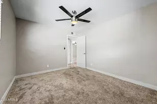 6701 N 42nd Dr, Phoenix, AZ 85019 - Photo 16