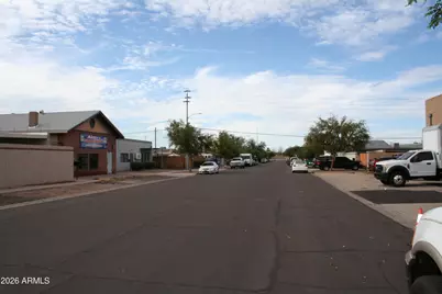 6819 N 55th Drive, Glendale, AZ 85301 - Photo 6