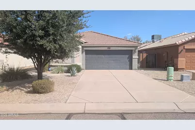 1129 E Nardini Street, San Tan Valley, AZ 85140 - Photo 2