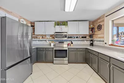 968 W 10th Avenue, Apache Junction, AZ 85120 - Photo 6