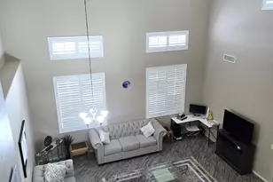 8590 W Cinnabar Ave, Peoria, AZ 85345 - Photo 10