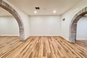 5028 W Krall St, Glendale, AZ 85301 - Photo 8