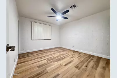 5028 W Krall Street, Glendale, AZ 85301 - Photo 10