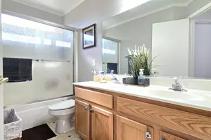 5180 W Campo Bello Dr, Glendale, AZ 85308 - Photo 36