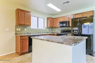 2162 E Cochise Ave, Apache Junction, AZ 85119 - Photo 4