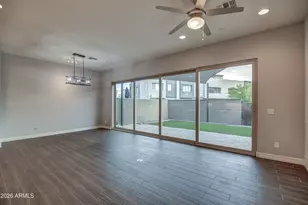 1979 W Desert Hollow Dr, Phoenix, AZ 85085 - Photo 14