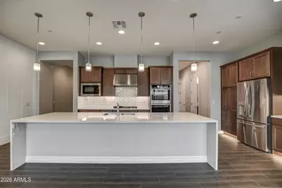 1979 W Desert Hollow Drive, Phoenix, AZ 85085 - Photo 6