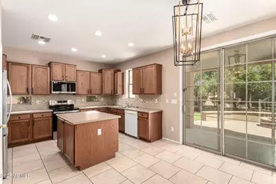 15204 W Westview Drive, Goodyear, AZ 85395 - Photo 12