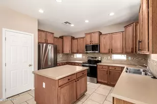 15204 W Westview Dr, Goodyear, AZ 85395 - Photo 14