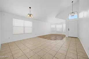 12570 W Desert Flower Rd, Avondale, AZ 85392 - Photo 6