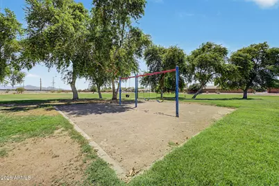 12570 W Desert Flower Road, Avondale, AZ 85392 - Photo 34