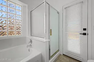 12570 W Desert Flower Rd, Avondale, AZ 85392 - Photo 18