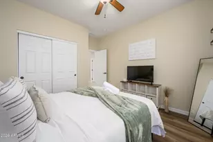17760 W Ivy Ln, Surprise, AZ 85388 - Photo 40