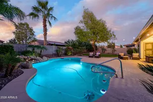17760 W Ivy Ln, Surprise, AZ 85388 - Photo 4