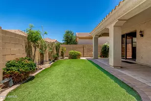 82 W Aster Dr, Chandler, AZ 85248 - Photo 32