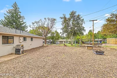 3207 N Manor Road, Flagstaff, AZ 86004 - Photo 28