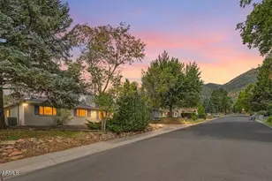 3207 N Manor Rd, Flagstaff, AZ 86004 - Photo 2