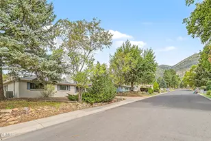 3207 N Manor Rd, Flagstaff, AZ 86004 - Photo 4