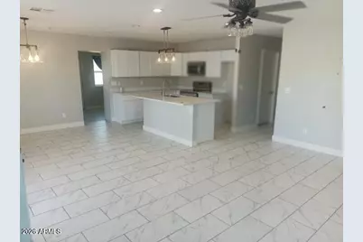302 3rd Avenue E, Buckeye, AZ 85326 - Photo 4