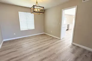 1529 E Edgewater Dr, Tempe, AZ 85283 - Photo 4
