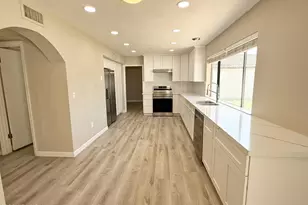 1529 E Edgewater Dr, Tempe, AZ 85283 - Photo 6