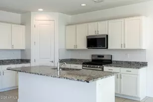11241 E Ulysses Ave, Mesa, AZ 85212 - Photo 4