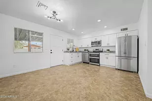 242 E Heather Ave, Gilbert, AZ 85234 - Photo 4