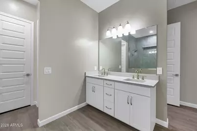 21926 N 61st Way, Phoenix, AZ 85054 - Photo 30