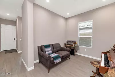 21926 N 61st Way, Phoenix, AZ 85054 - Photo 24