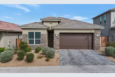 21926 N 61st Way, Phoenix, AZ 85054 - Photo 1