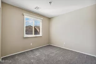 2233 E Pecan Rd, Phoenix, AZ 85040 - Photo 14