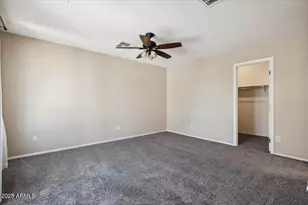 2233 E Pecan Rd, Phoenix, AZ 85040 - Photo 16