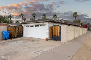 301 W Holly St, Phoenix, AZ 85003 - Photo 28