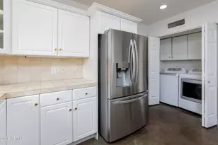 301 W Holly St, Phoenix, AZ 85003 - Photo 18