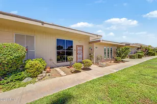 10060 W Royal Oak Rd, Sun City, AZ 85351 - Photo 4