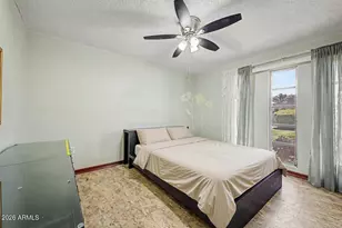 10060 W Royal Oak Rd, Sun City, AZ 85351 - Photo 24